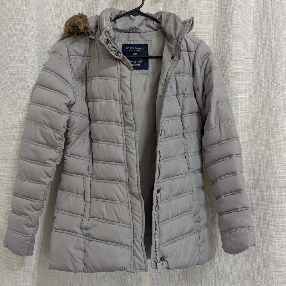 U.S Polo ASSN Women's Puffer Jacket Grey Size S Hooded - Picture 2 of 8